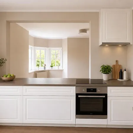 Spacious With A Great Location Near The Toboggan Run
